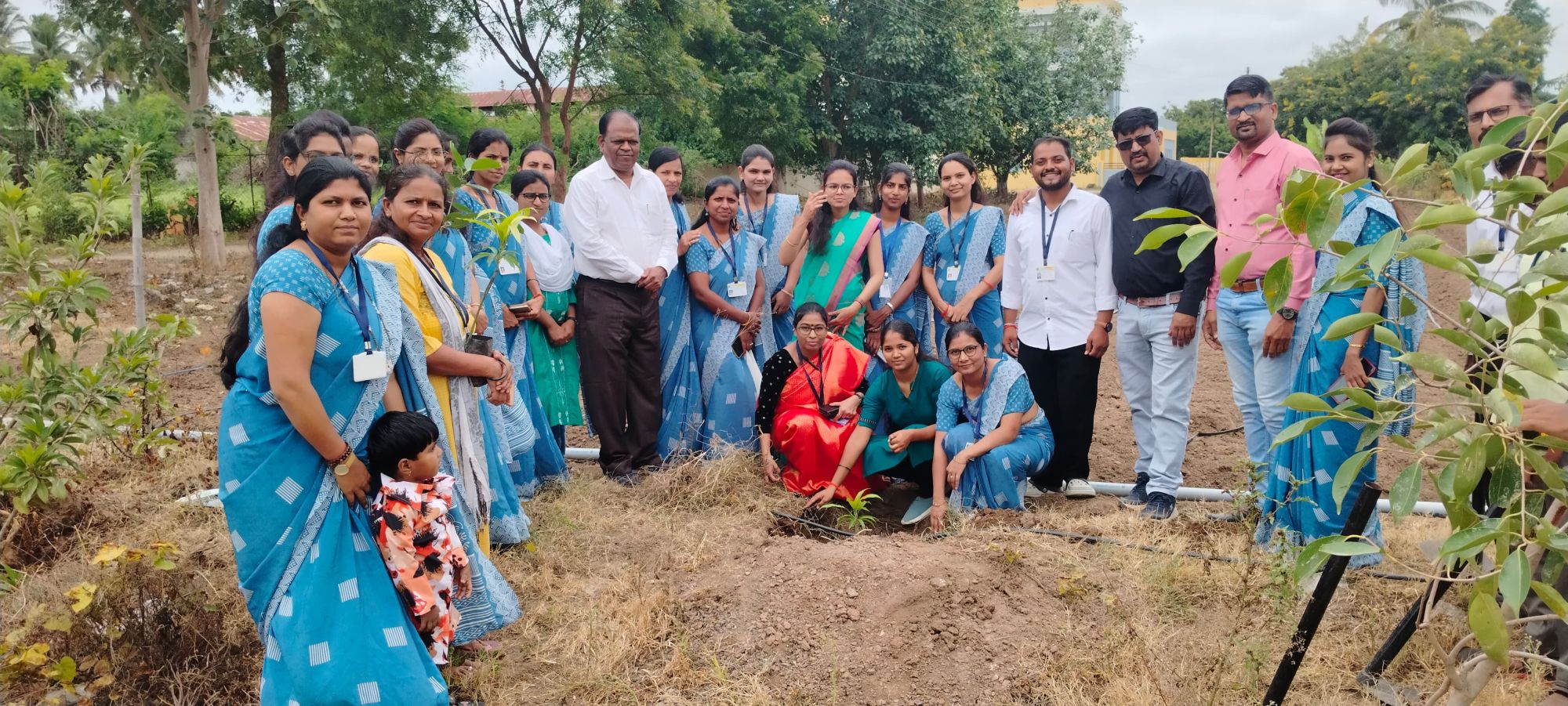 वृक्षारोपण व बीजारोपण नवोप्रकम